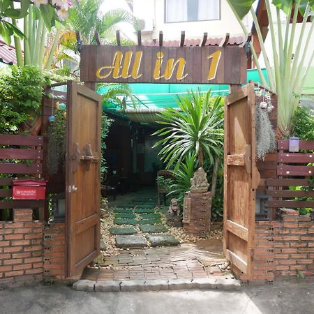 All In 1 Guesthouse Chiang Mai Eksteriør billede