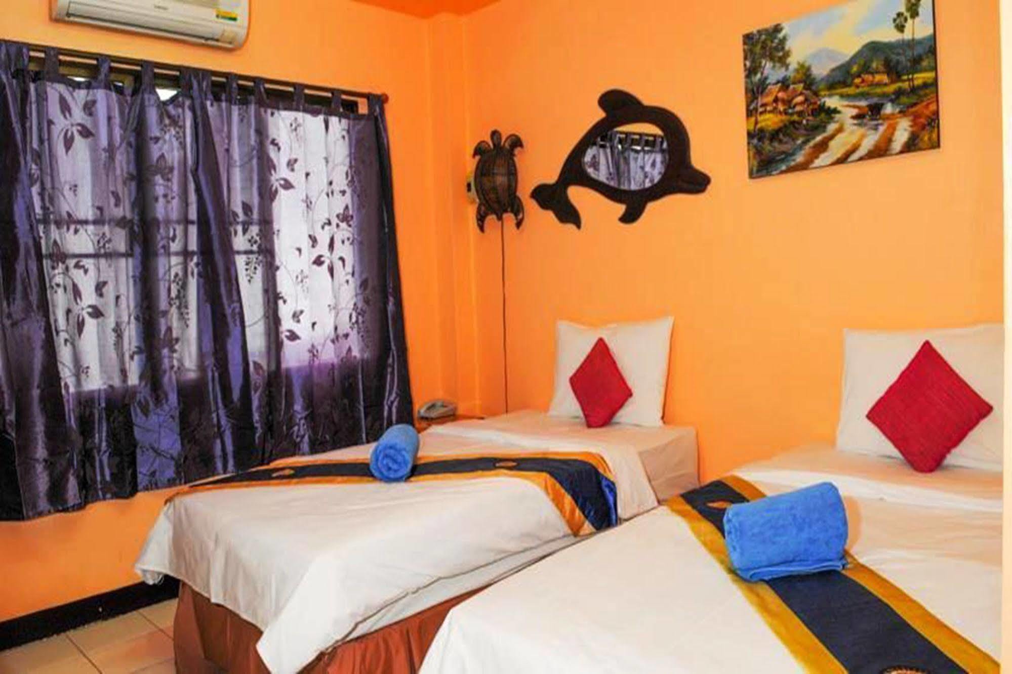 All In 1 Guesthouse Chiang Mai Eksteriør billede