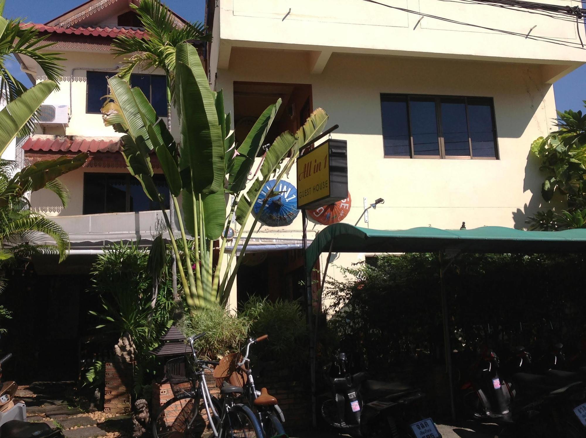 All In 1 Guesthouse Chiang Mai Eksteriør billede