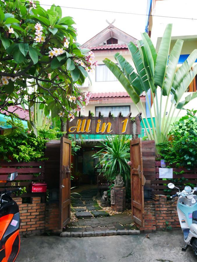 All In 1 Guesthouse Chiang Mai Eksteriør billede